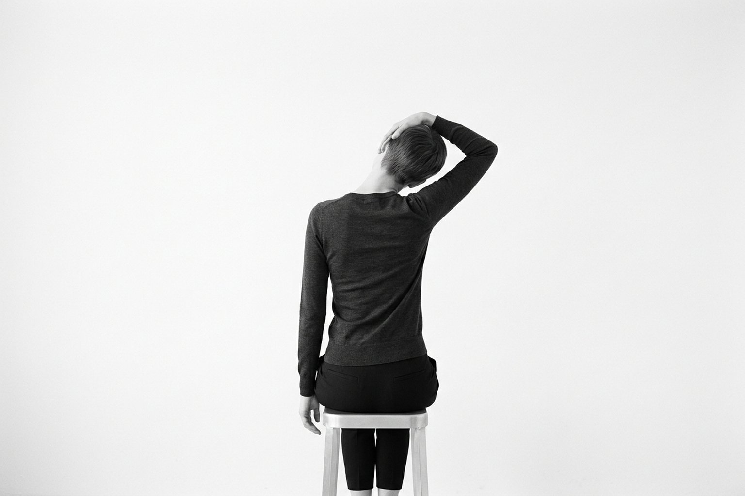 Ejercicios cervicales: estiramiento del trapecio superior, fortalecimiento de los flexores profundos y retracción cervical